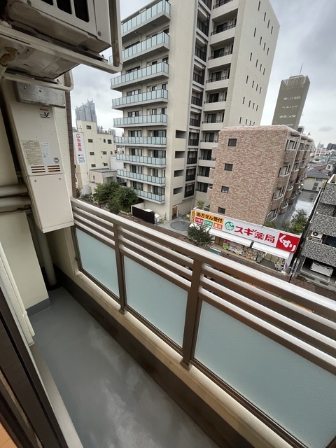バルコニー