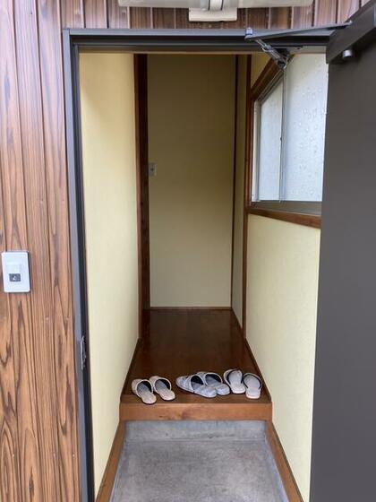 法目貸家の玄関写真
