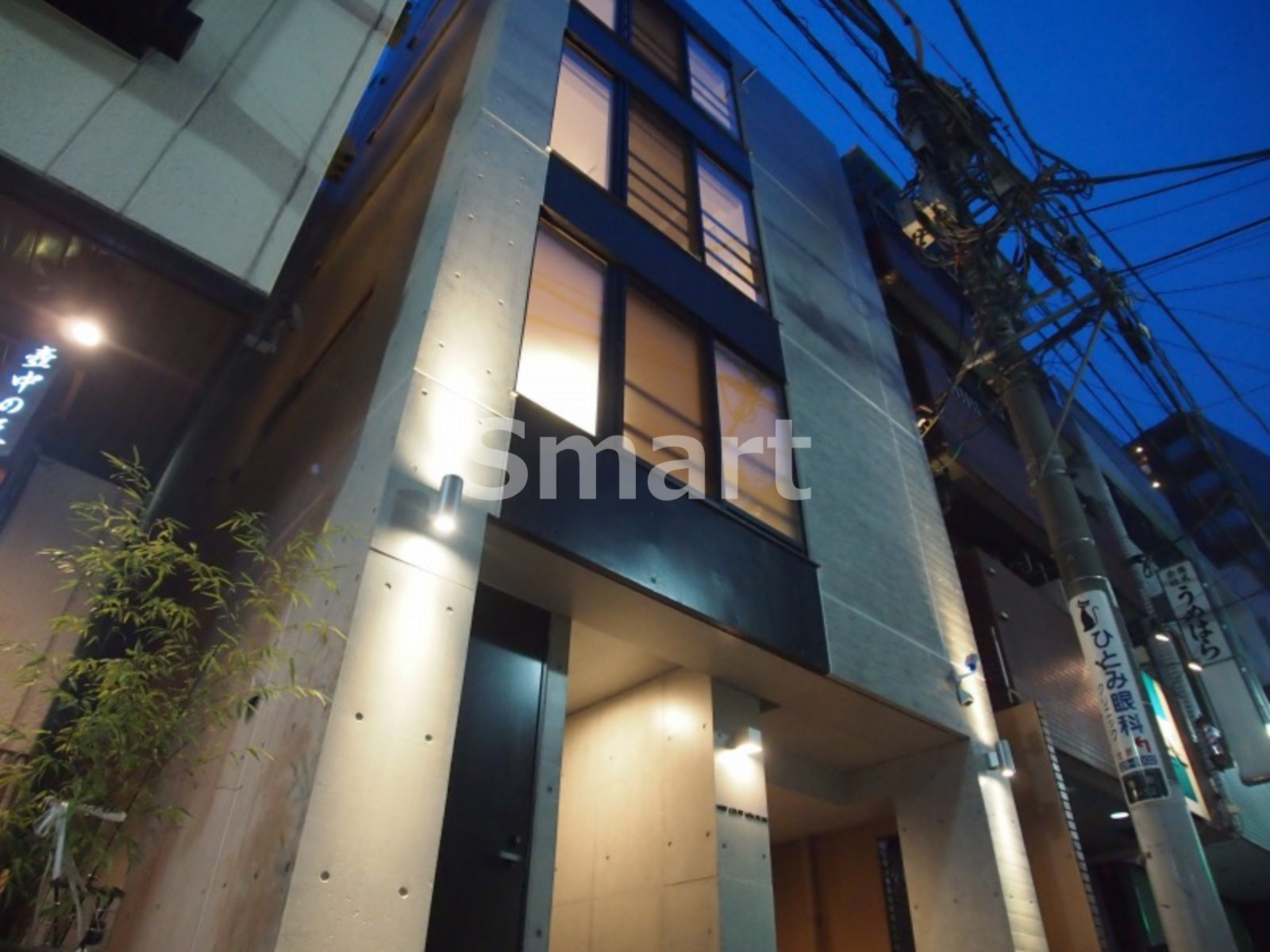 建物外観　ヴェールコート国分寺は重厚感あるRC造のデザイナーズマンショ