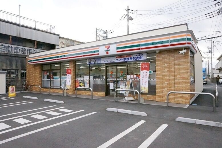 コンビニ　セブンイレブン与野鈴谷3丁目店（コンビニ）まで328m
