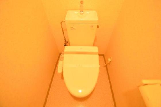 トイレ　ウォシュレット