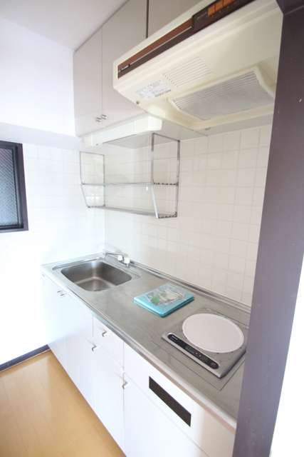 キッチン　※他のお部屋の参考写真です