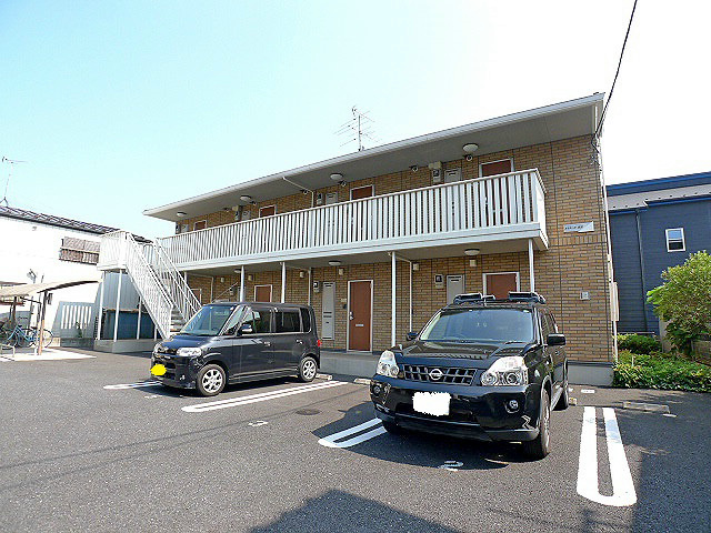 建物外観　ルミエール吉川のご紹介は、アソシエ住まいの窓口へお任せ下さい