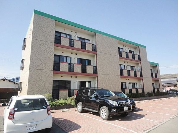建物外観　外はこのようになっています