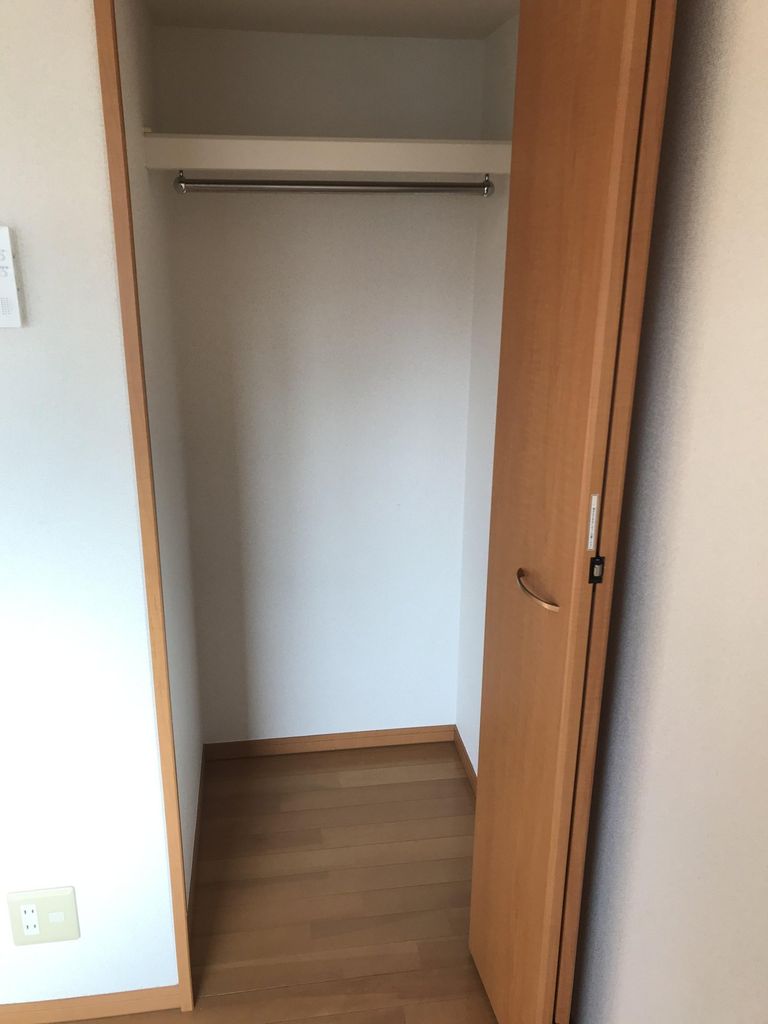 収納　クローゼット