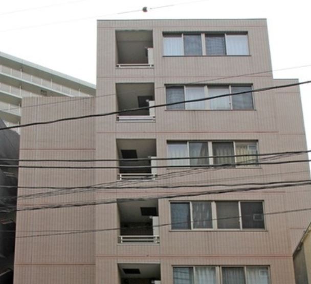 建物外観　★外壁タイル張り★