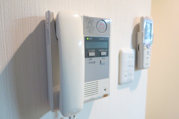 セキュリティ　別号室参考写真になります。