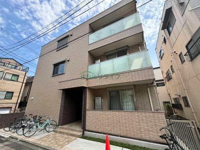 建物外観　プリュム四谷
