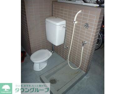 その他共有部分　2011年11月撮影　ペット足洗い場
