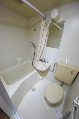 バス・シャワールーム　日々の暮らしに欠かせないお風呂です