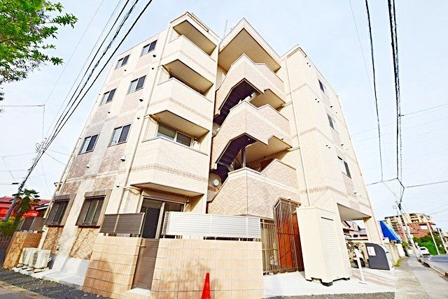 建物外観　インターネット無料オートロック付き新築マンション