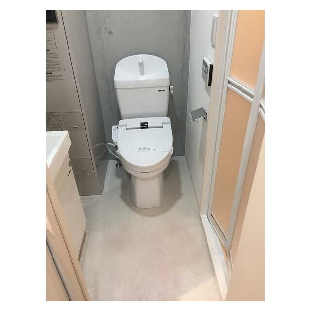 トイレ　ＣＯＣＯＦＬＡＴ田端II　北区田端新町3