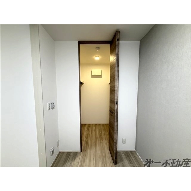 収納　ウォークインクローゼット