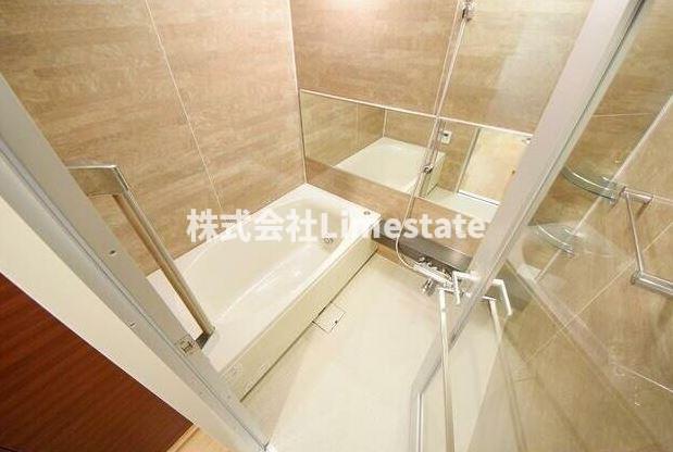 バス・シャワールーム　別部屋参考写真