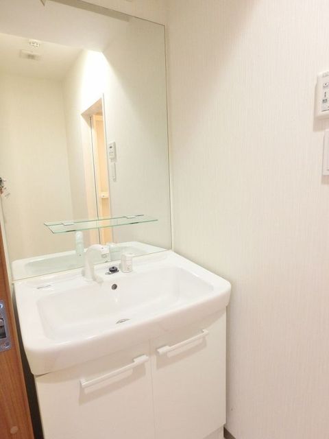 洗面設備　※前回募集時の写真です