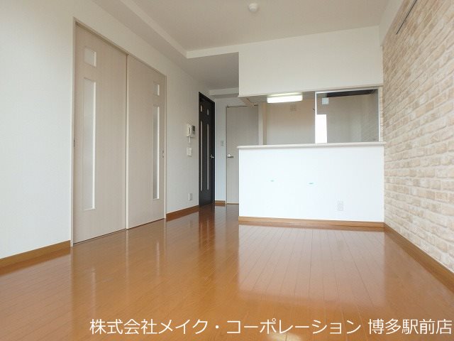 居室・リビング　※退去予定のため別号室写真※