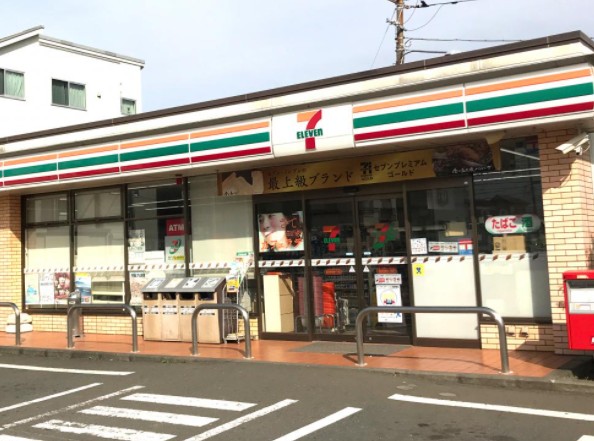 コンビニ　セブンイレブン 横浜瀬谷南台1丁目店（コンビニ）まで404m