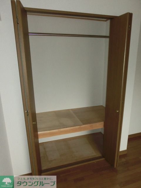 収納　同建物同タイプ住戸参考写真です