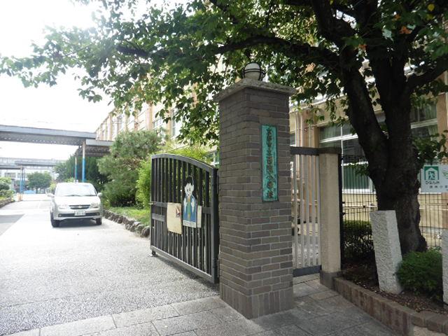 小学校　西院小学校（小学校）まで450m