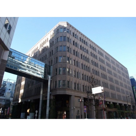 役所　新宿区役所（役所）まで1355m