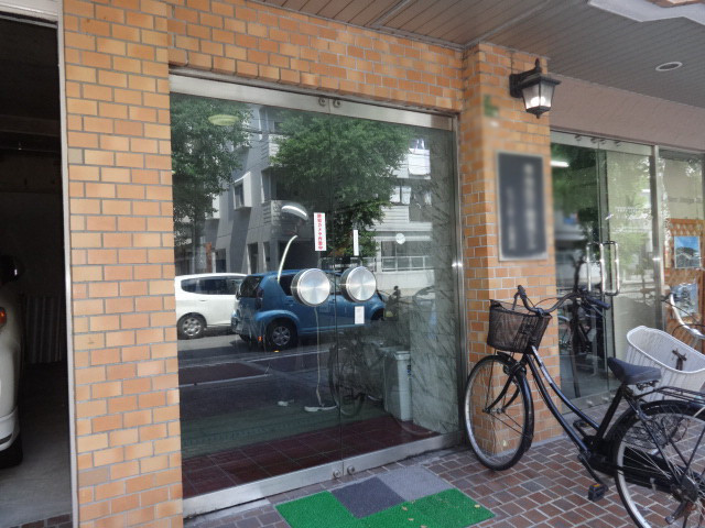 エントランス　エントランスはこちらです☆