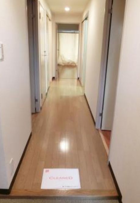 玄関　明るい玄関です