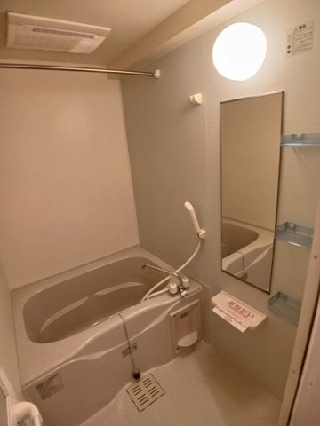 バス・シャワールーム　きれいなお風呂です