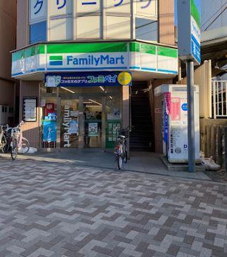 コンビニ　ファミリーマート 久米川駅北口店（コンビニ）まで425m
