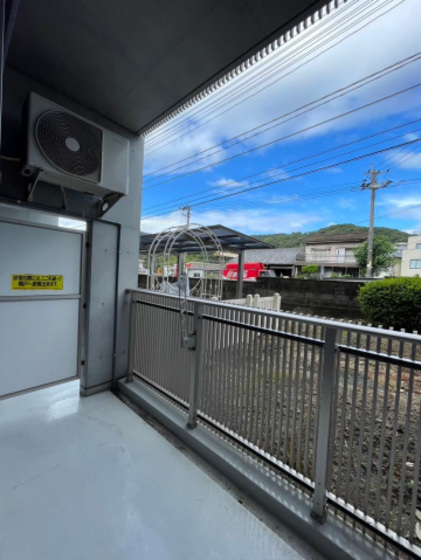 バルコニー　※別部屋の写真です