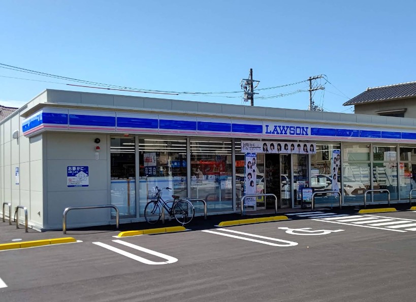 コンビニ　ローソン草津南店（コンビニ）まで264m