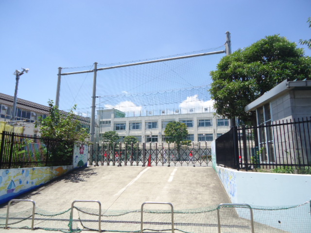 小学校　区立延山小学校（小学校）まで519m