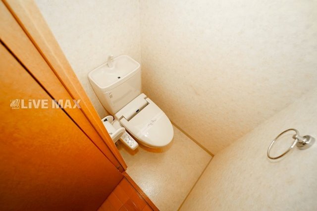 トイレ　※写真と異なる場合現状優先。