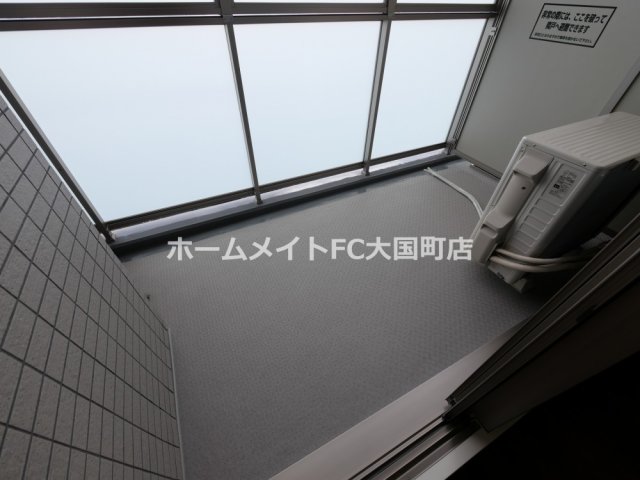 バルコニー