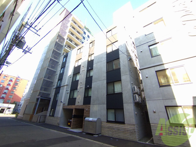 建物外観　札幌市中央区北４条西「Ｖｉｖａｃｅ４１３」