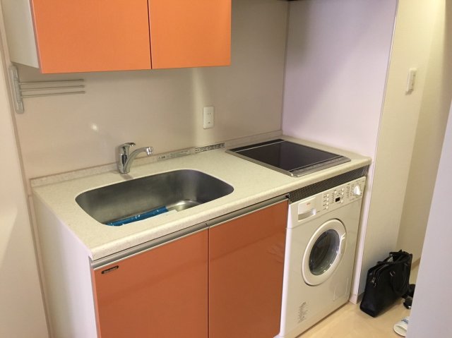 キッチン　同物件内別部屋の写真になります※現況優先