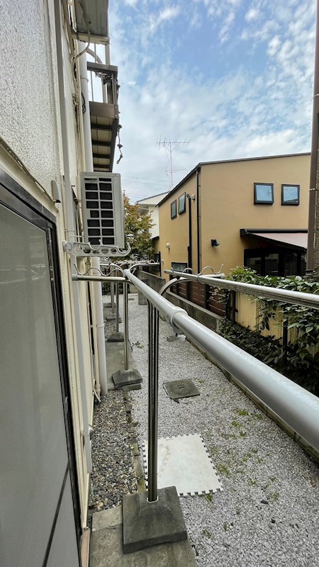 バルコニー　掲載写真は別号室の参考写真となります。