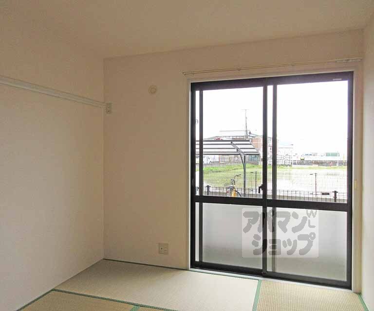 その他部屋・スペース　くつろげる和室です