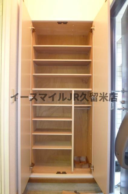 玄関　シンプルで使いやすい玄関です
