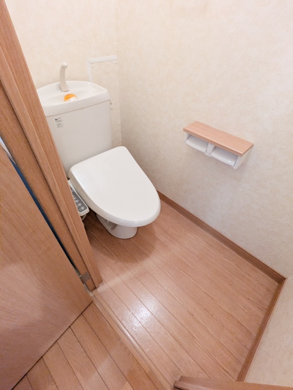 トイレ　図面と現状に相違がある場合には現状を優先
