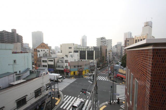 眺望　（別タイプ参考写真）日暮里中央COURT　荒川区東日暮里3
