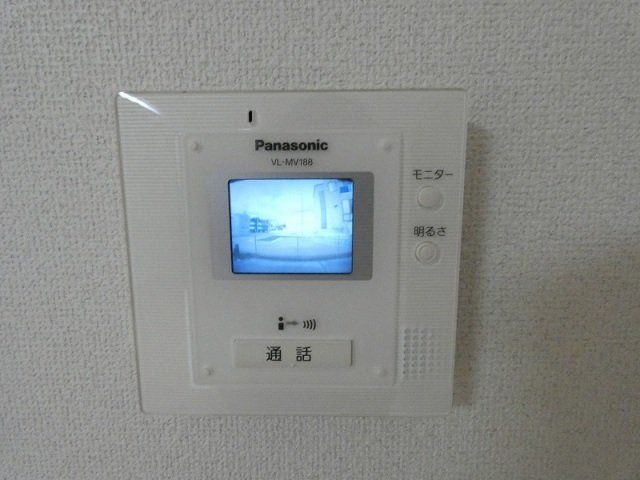 セキュリティ　ＴＶモニター付きのインターホンです。