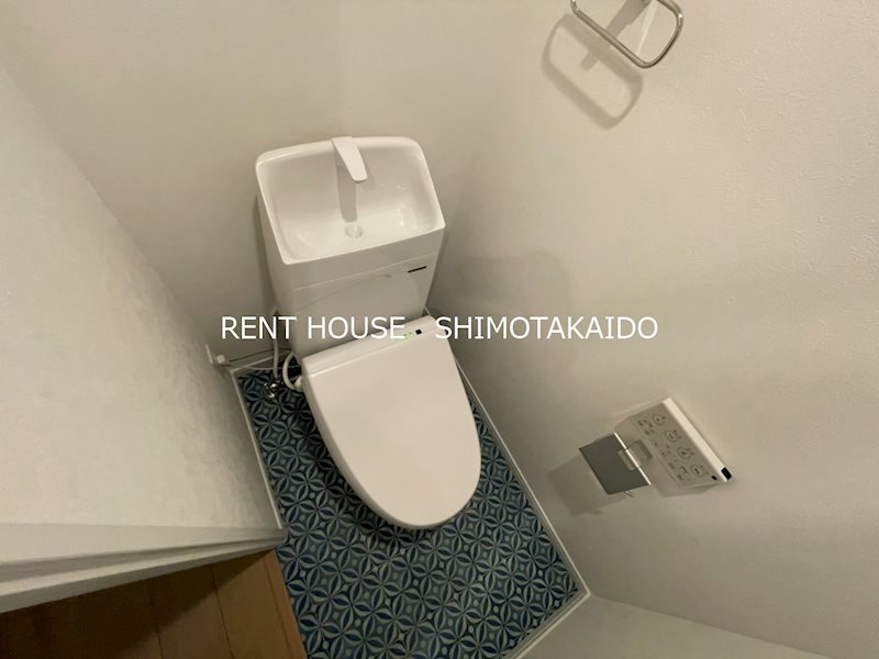トイレ　別号室の参考写真です。