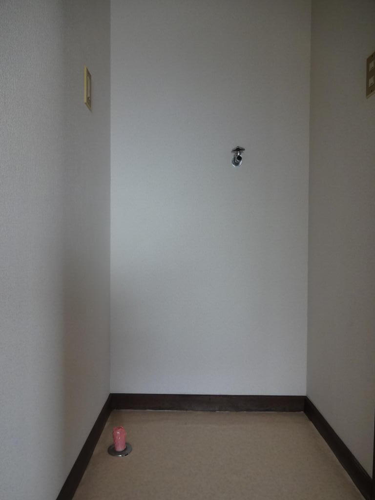 その他設備　洗濯機置場