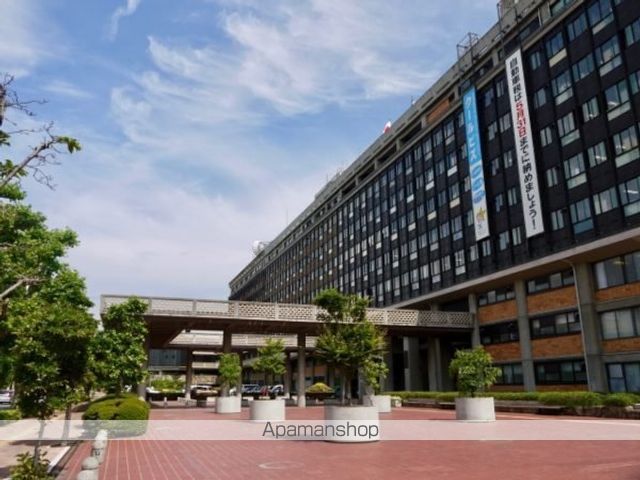役所　岡山県庁（役所）まで700m