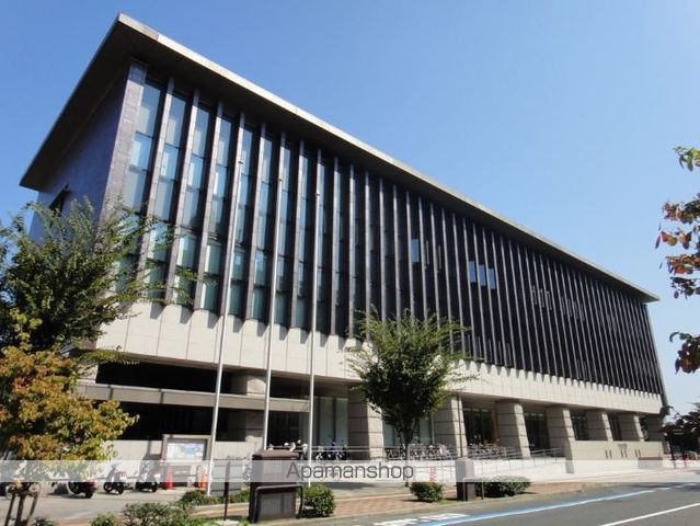 図書館　岡山県立図書館（図書館）まで700m
