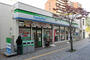 コンビニ　ファミリーマート 阪急御影駅前店（コンビニ）まで634m
