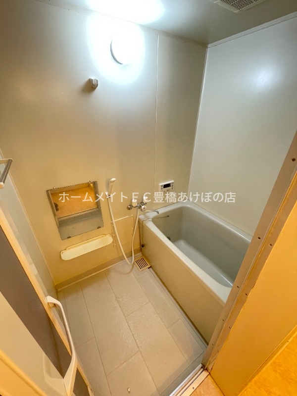 バス・シャワールーム　同型別部屋写真