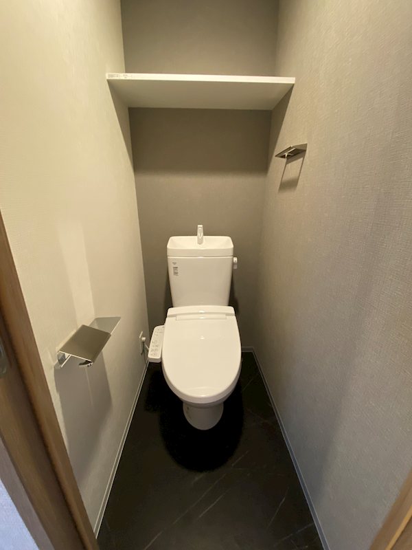 トイレ　※別のお部屋の写真ですが参考までに