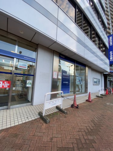 銀行　みずほ銀行平井支店（銀行）まで701m