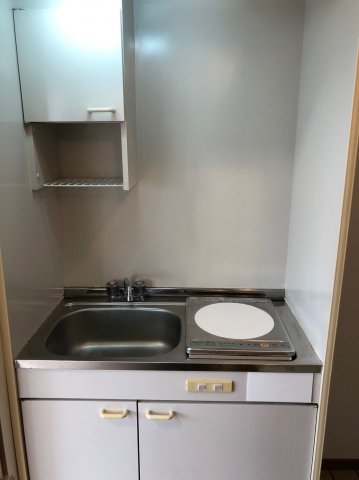 キッチン　壁付けキッチンでスペースを有効活用できます！